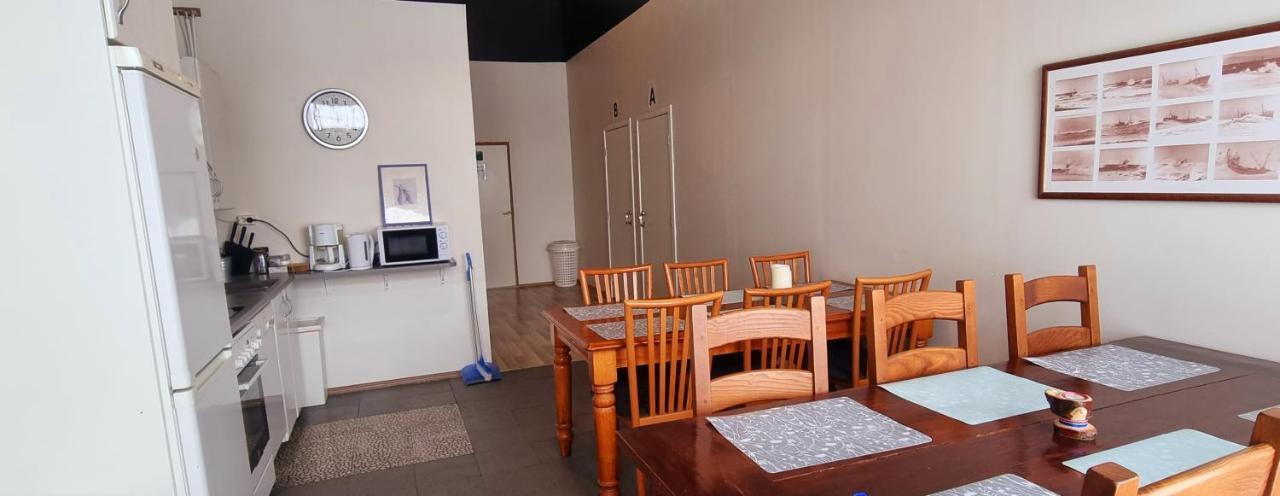 Reykjanes Guesthouse Grindavik Ngoại thất bức ảnh